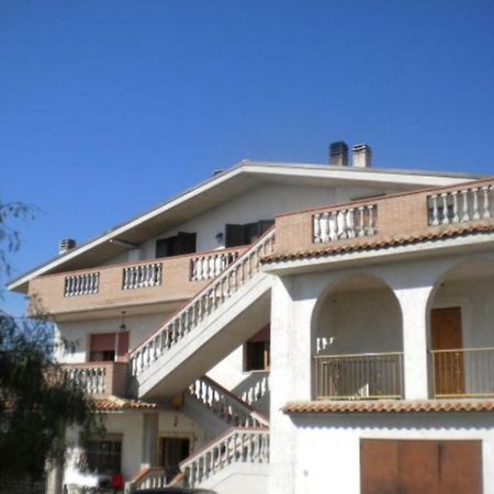 Ferienwohnung L' Alba Di Alice Silvi Marina Exterior foto